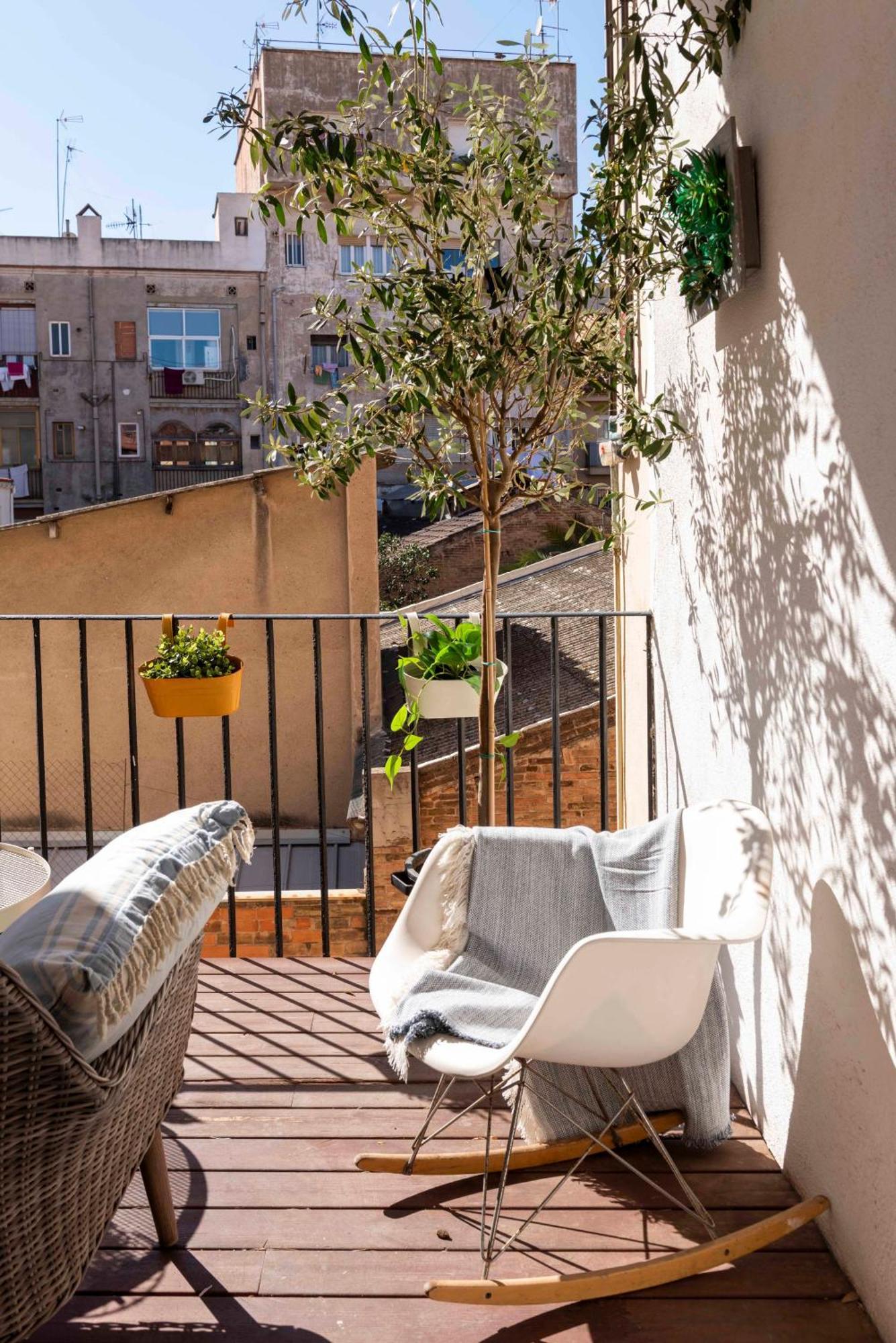 Enchanting 2 Bedroom Flat With Terrace Near Placa Espanya برشلونة المظهر الخارجي الصورة